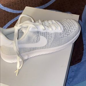 Air Force 1 flyknit 2.0